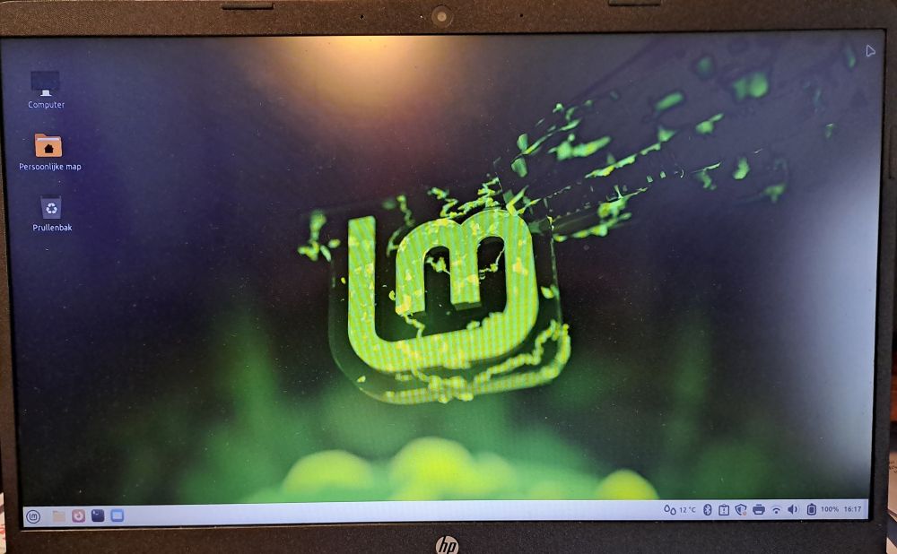 Linux Mint22 3A kln